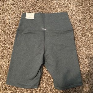 Aerie hunter green biker shorts